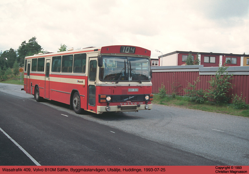 wa409_19930725-2.jpg - Även den här är SJ-färgad då den tidigare figurerat som SJ 3013. Dessförinnan hörde den till Nässjö Omnibus och hade där nummer 35.